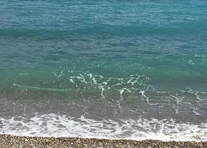 Ampio Vista Mare, A 250 M Dalla Di Apartmán