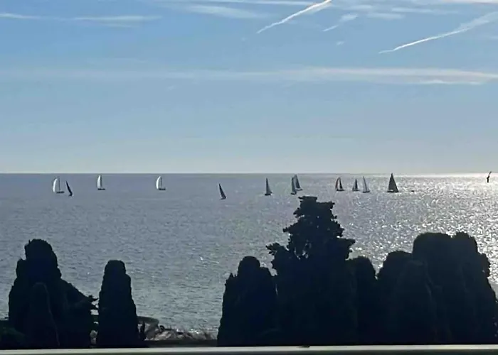 Apartmán Ampio Vista Mare, A 250 M Dalla Di *